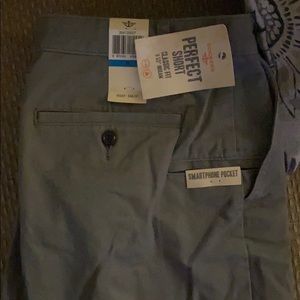 Men’s 36 inch docker cargos